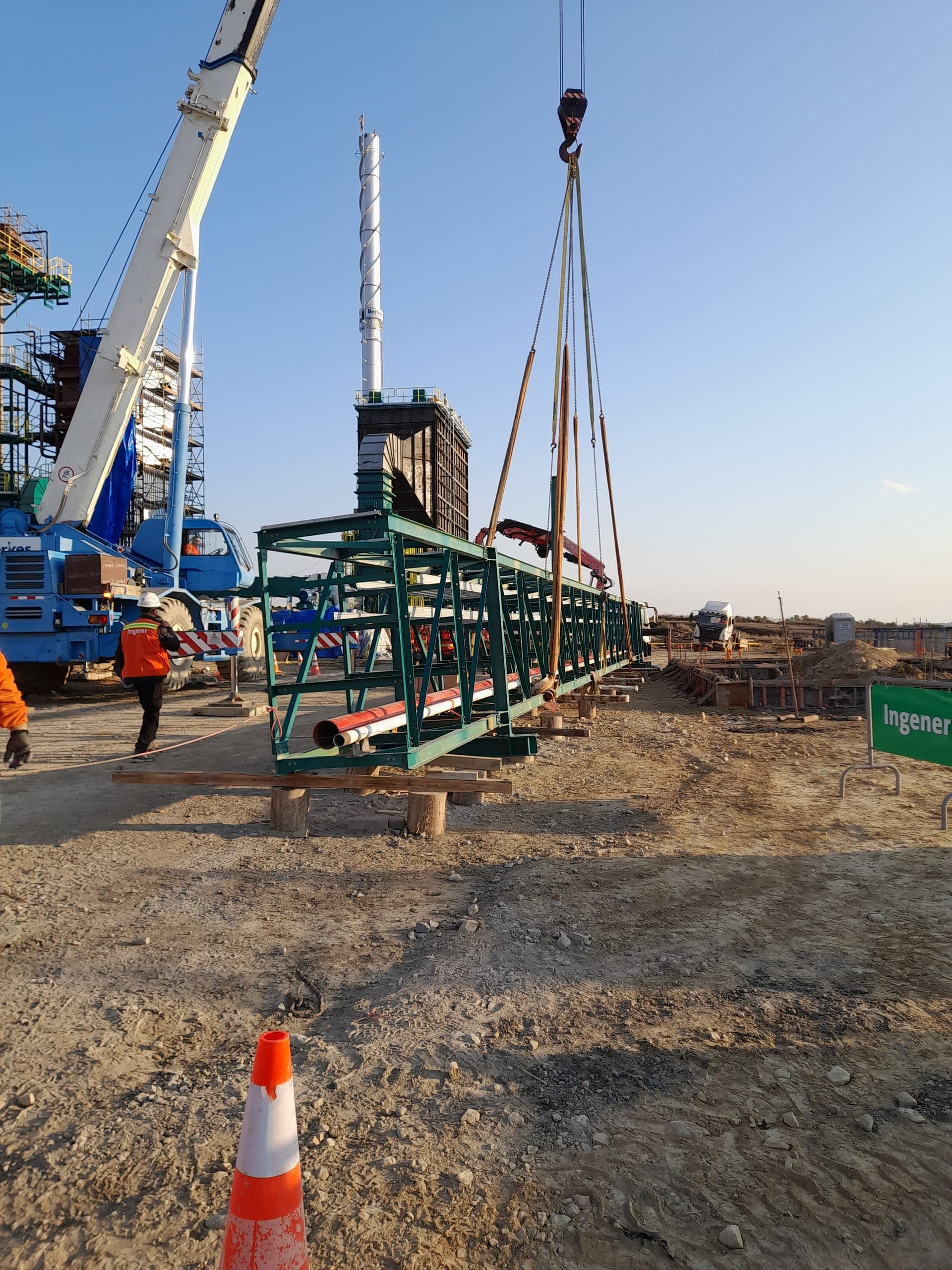 Pipe Bridge — detalle estructural
