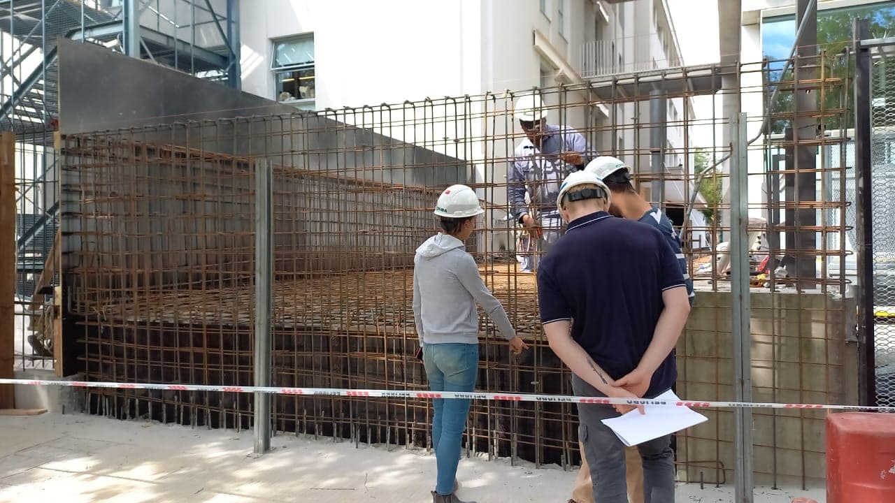 Ampliación en Universidad Torcuato Di Tella — detalle estructural